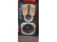 jamo d115 speakers